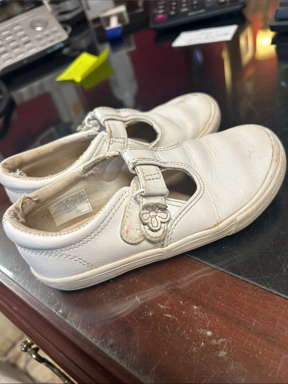 Keds White Kids Leather Sandals and Closed-Toe Shoes size 10 & 10.5 girls